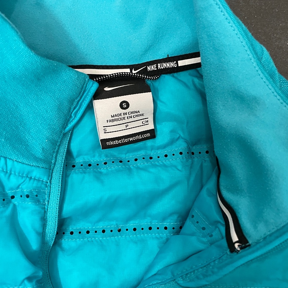 Nike Running Jacket - image 2